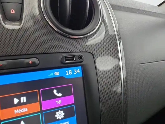 Dacia Sandero eco-g 100 — photo 27