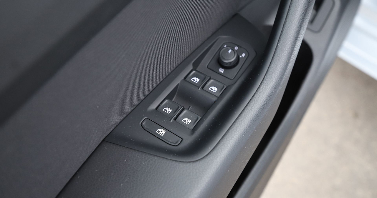 Volkswagen Passat SW — photo 29
