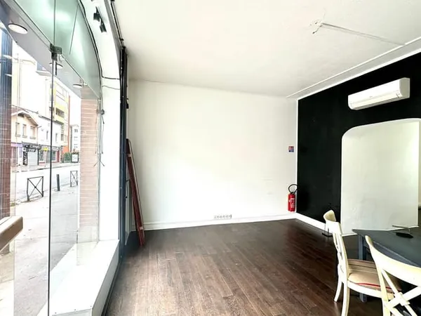 Local commercial 38 m²