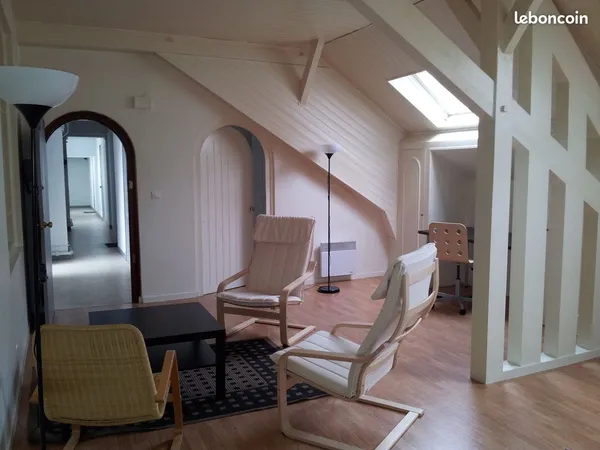 Studio meublé rue Crébillon NANTES