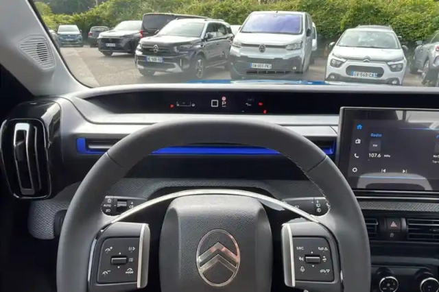 Citroën C3 hybride 110 ch automatique — photo 17