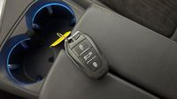 Peugeot 3008 Plug-in Hybrid4 300ch GT e-EAT8 — photo 16