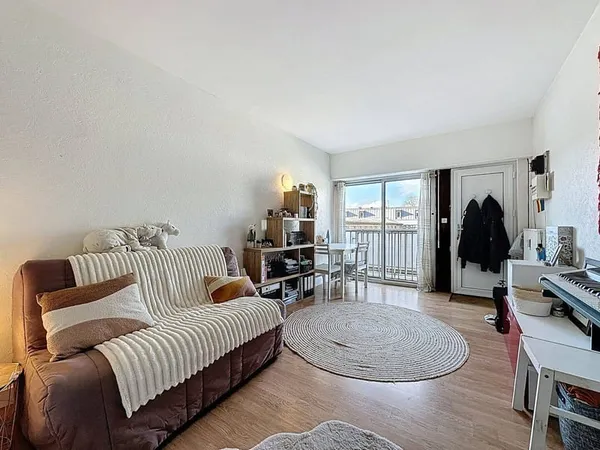 Studio 1 pièce 23 m²