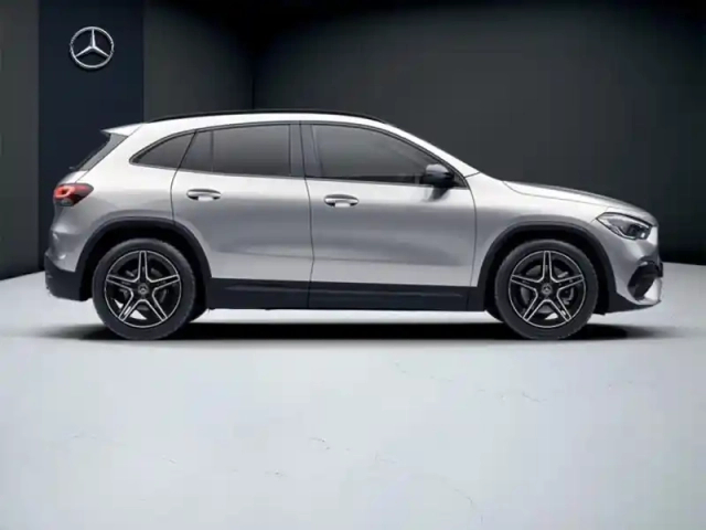Mercedes Gla 200 d amg line — photo 6