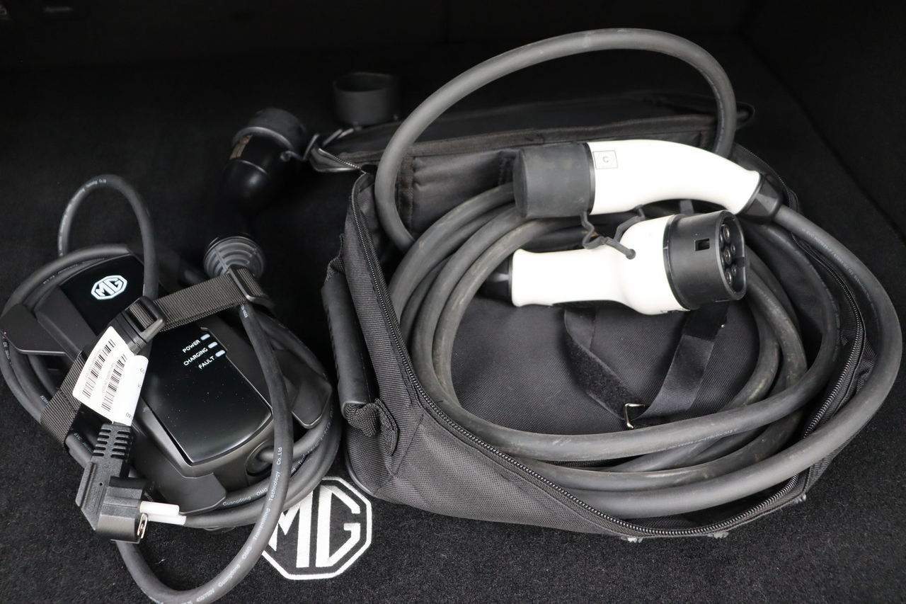 MG EHS — photo 25