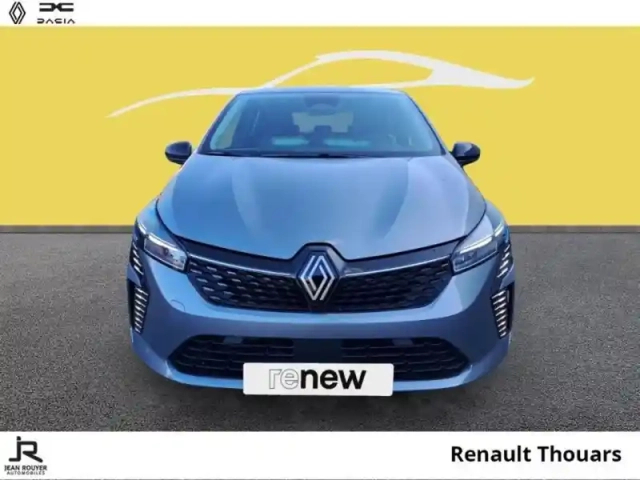 Renault Clio 1.5 blue dci 100ch evolution - 24 — photo 9
