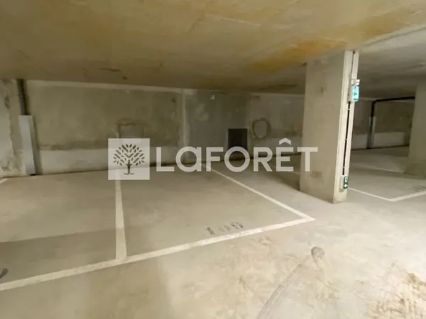 Bagneux - Parking en sous-sol sécurisé