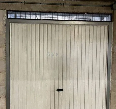 Parking 15 m²