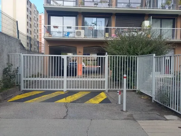 Garage et parking Location Grenoble 60€