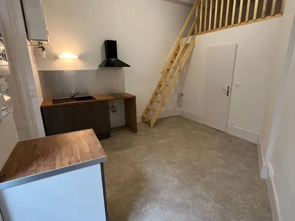 Studio 1 pièce 16 m²