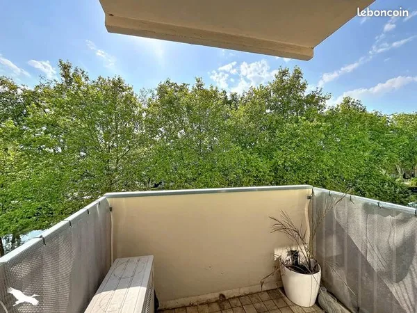 Appartement 4 pièces 77 m²