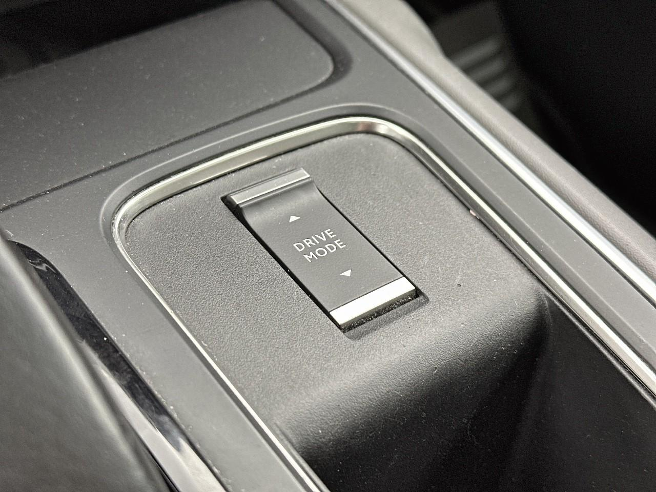 Citroën C5 Aircross hybride rechargeable 225 s&s e-eat8 shine pack — photo 33