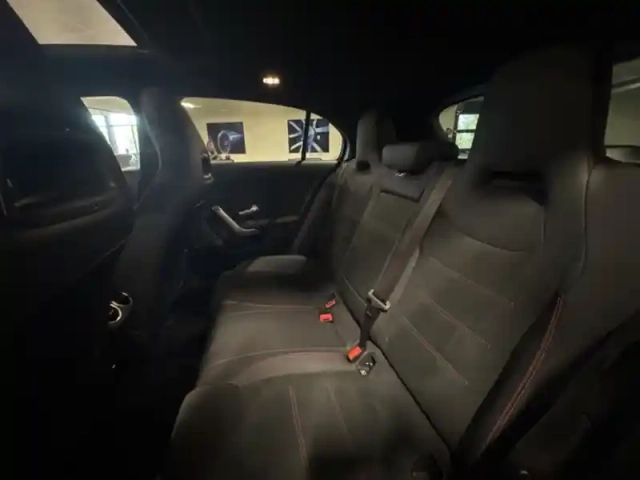 Mercedes Classe A 250 e amg line — photo 12