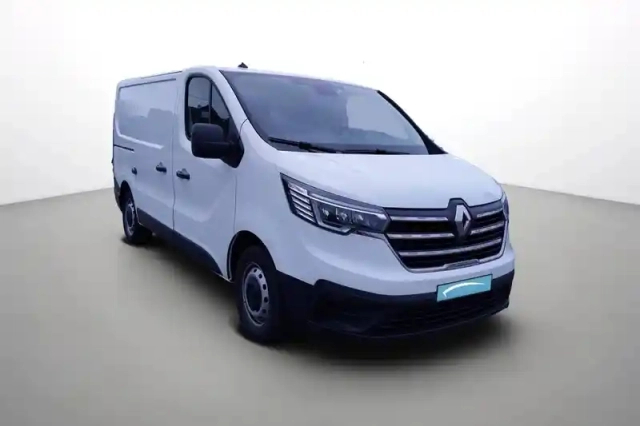 Renault Trafic fgn l1h1 2800 kg blue dci 130 — photo 17