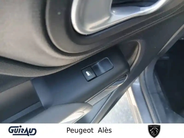 Citroën C5 Aircross hybride 225 s&amp;s e-eat8 — photo 14