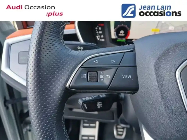 Audi Q3 sportback 35 tfsi 150 ch — photo 32