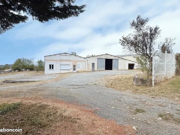 Local industriel