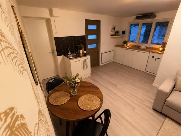 Studio avec mezzanine