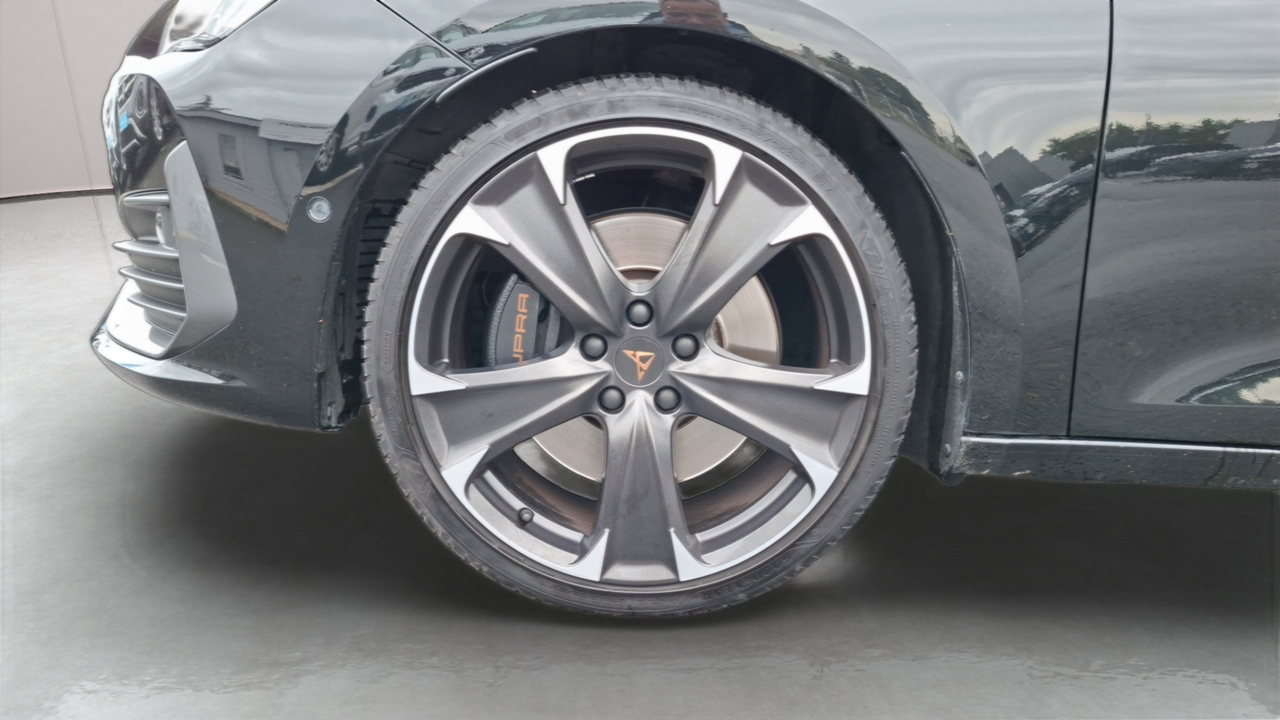 Cupra Leon 2.0 TSI 300 ch DSG7 — photo 16