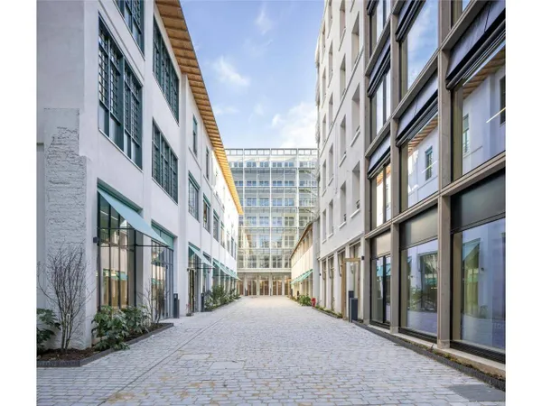Bureaux 6040 m²