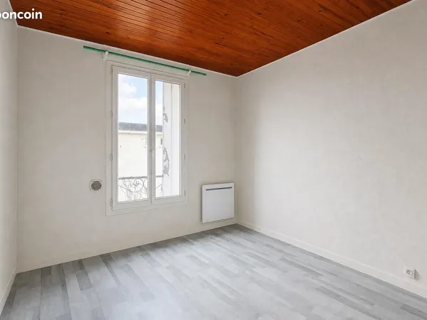 Studio 1 pièce 18 m²