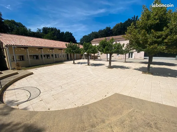 Propriété 7 pièces 141 m²
