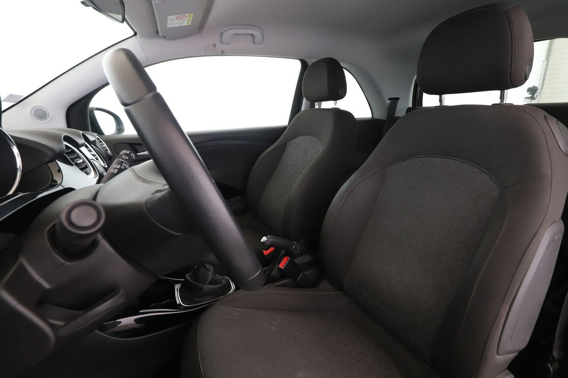 Opel Adam 1.4 Twinport Unlimited — photo 9