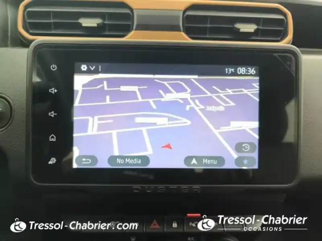 Dacia Duster tce 150 4x2 edc extreme — photo 11