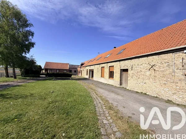 Maison 6 pièces 240 m²
