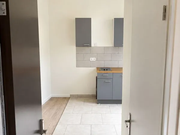 Studio 1 pièce 19 m²