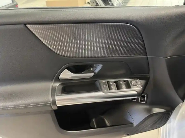 Mercedes Classe B 250 e progressive line — photo 14
