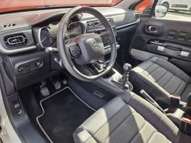 Citroën C3 puretech 110 s&amp;s bvm6 — photo 9