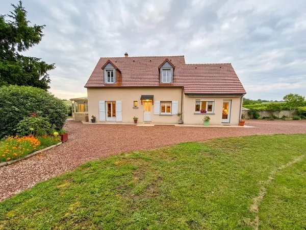 Maison 6 pièces 210 m²