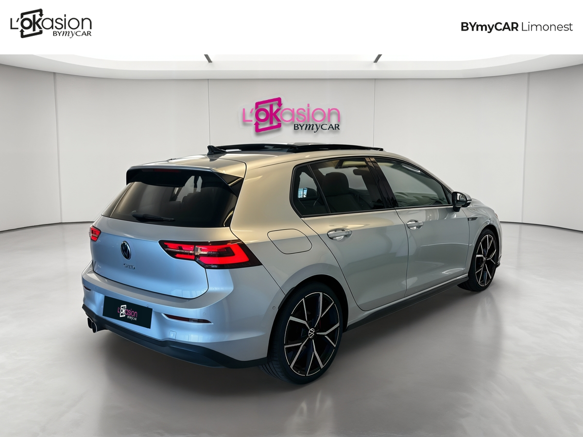 Volkswagen Golf 2.0 TDI SCR 200 DSG7 — photo 5
