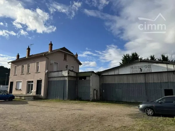 Immeuble 256 m²