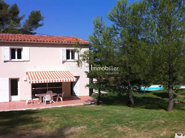 Villa 5 pièces 100 m²