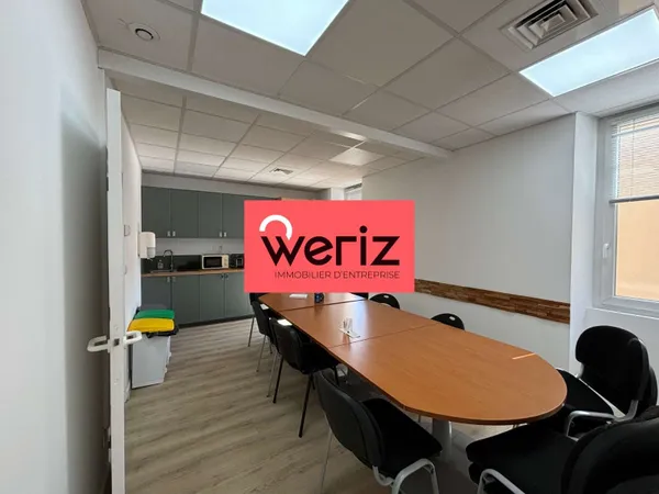 Location bureaux de 510m² R+3 à Marseille 13006