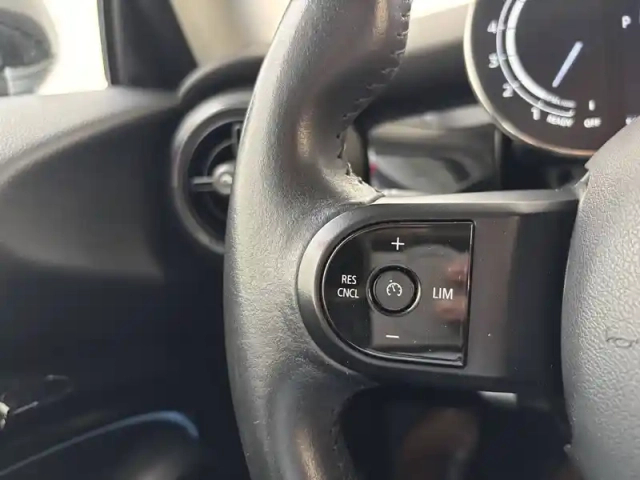 Mini Mini hatch 3 portes cooper 136 ch dkg7 — photo 38
