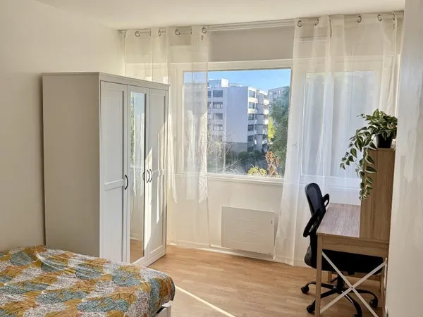 🏡 Colocation de qualité – Noisy-le-Grand