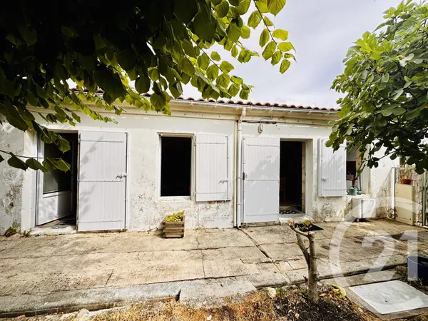 Maison 2 pièces 56 m²