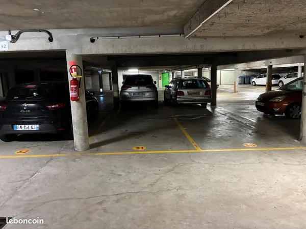 Parking sous terrain Rezé Pont Rousseau