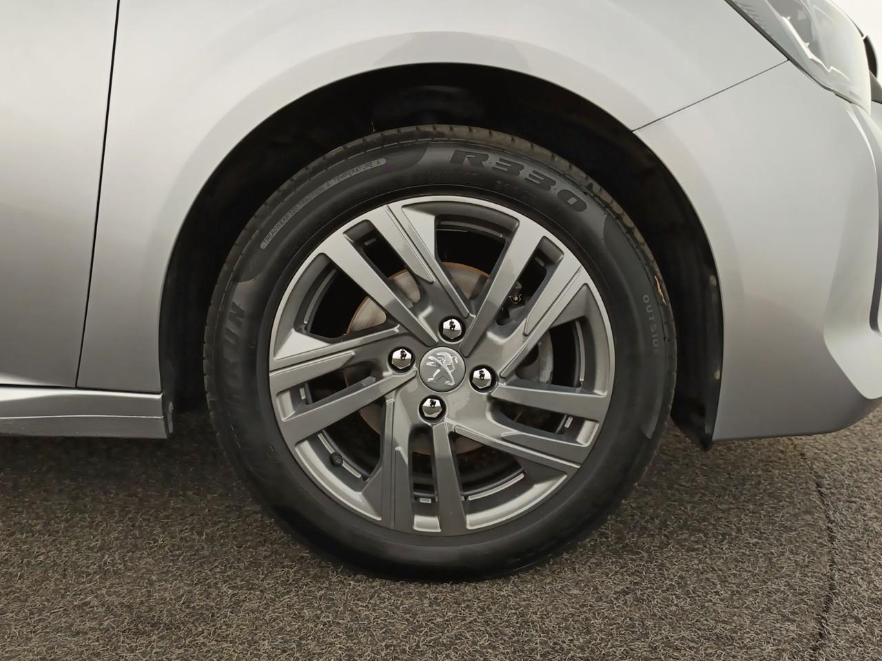 Peugeot 208 puretech 75 s&s bvm5 active pack — photo 11