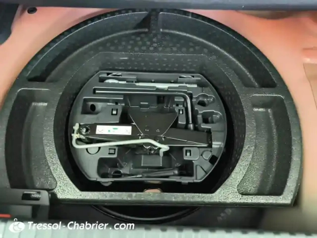 Citroën C3 Aircross puretech 110 s&amp;s eat6 shine — photo 27