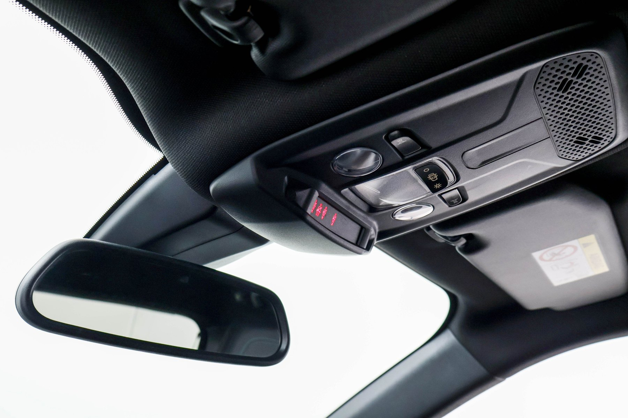 Peugeot 2008 — photo 28