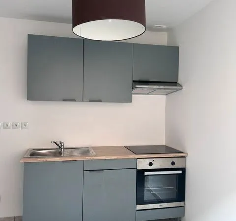 Location T2 plein pieds centre AUBY