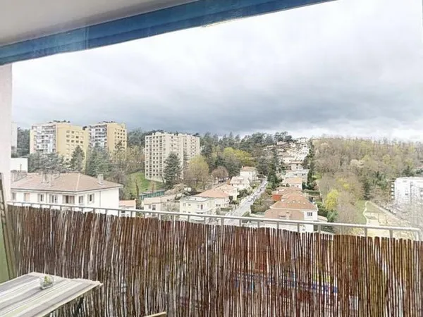 Appartement de 80m2 à louer sur Saint-Étienne