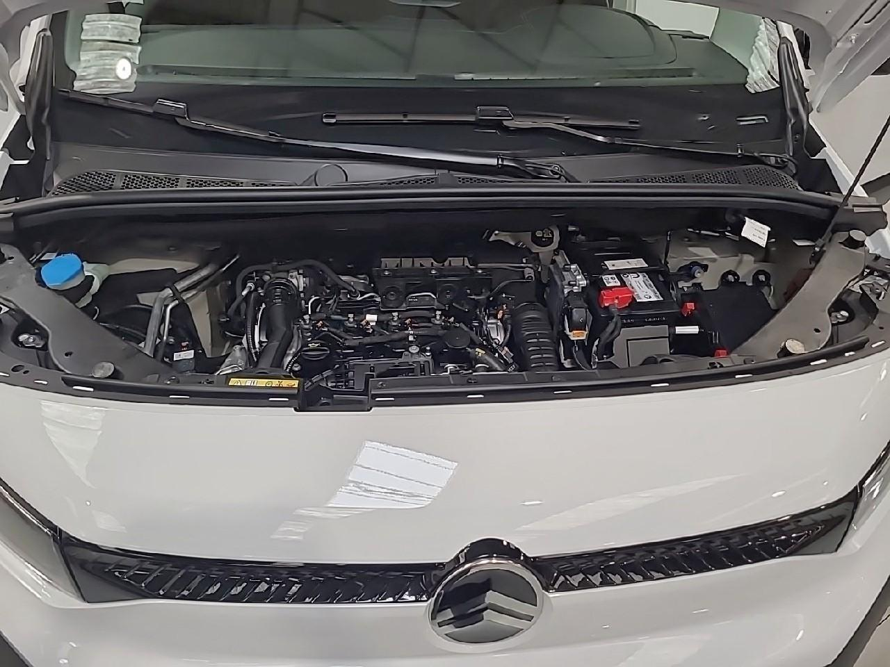 Citroën Berlingo van m diesel 100 ch manuelle — photo 15
