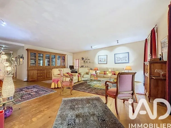 Appartement 4 pièces 180 m²