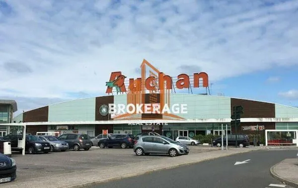 Local commercial 107 m²