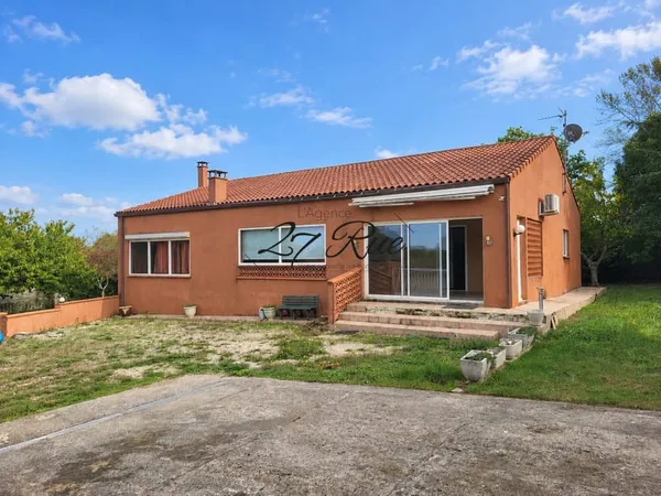 GRAZAC - Maison de plain-pied T3 - 102 m² - avec de nombreuses